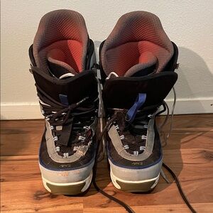 K2 Firebird CV Surefit Men's Black and Blue Snowboarding Boots US Size 12